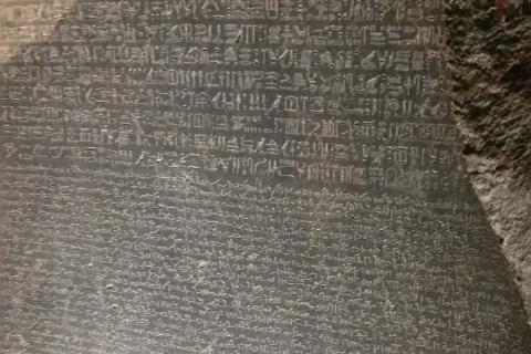 Kamień z napisem hieroglificznym i demotycznym