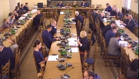 Zdjęcie z komputera: posiedzenie komisji sejmowej 